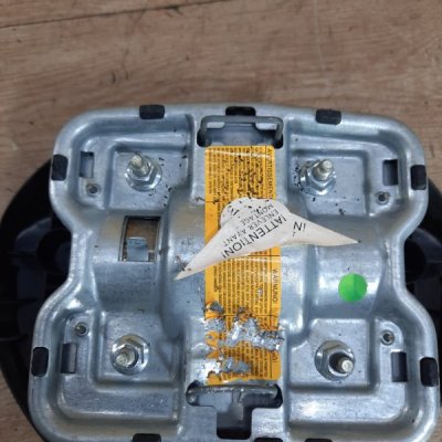 Аирбаг на руль Renault Clio 2009 универсал D4F740 - изображение 3