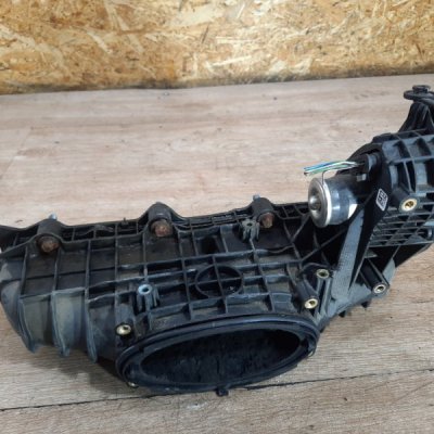 Коллектор впускной Jeep Compass 2011 внедорожник OM651 - изображение 11