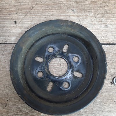 Шкив помпы Nissan Primera 2002 седан QG18DE - изображение 2