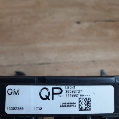 Блок предохранителей Opel Astra J 2010 A16XER хетчбэк 5-ти дв. - изображение 7