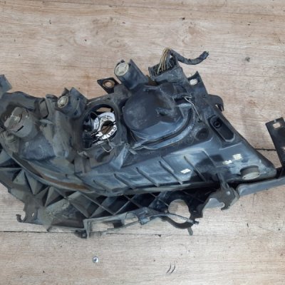Фара BMW 3 series E90 2006 универсал N47D20C Перед. Лев. - изображение 9