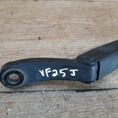 Поводок дворника Peugeot 208 2012 EB2(HMZ) хетчбэк 3дв., Перед., Прав. - изображение 2