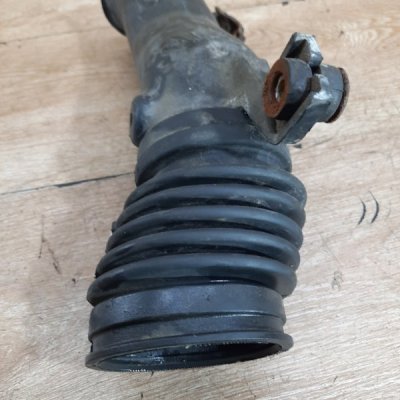 Патрубок воздушного фильтра Honda Civic 2001 хетчбэк 5дв. D14A8 - изображение 6