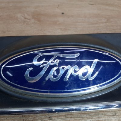 Решетка радиатора Ford C-MAX 2013 минивэн AEDA - изображение 10