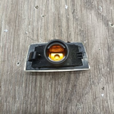 Повторитель поворота Opel Astra H 2005 5дв хечбек A14XER Перед. Прав. - изображение 3