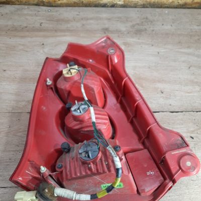 Фонарь Suzuki Alto 2011 K10B хетчбэк 5дв., Задн., Прав. - изображение 9