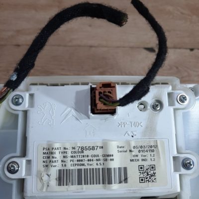 Панель приборов Peugeot 208 2012 EB2(HMZ) хетчбэк 3дв. - изображение 10