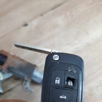 Замок зажигания Opel Insignia 2009 A18XER 1.8 хетчбэк 5дв. - изображение 2