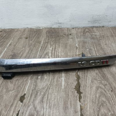 Молдинг крышки багажника Opel Astra H 2006 5дв хечбек Z19DTH Задн. - изображение 9