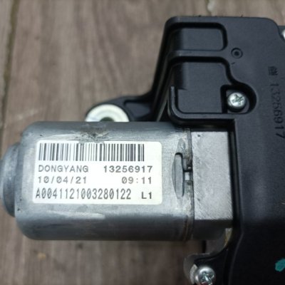 Мотор дворников Opel Astra J 2010 хетчбэк 5-ти дв. A16XER Задн. - изображение 5