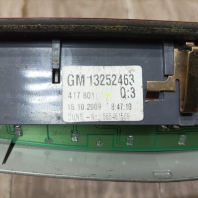 Стоп-сигнал крышки багажника Opel Zafira B 2010 Z16XER Минивэн, Задн. - изображение 5