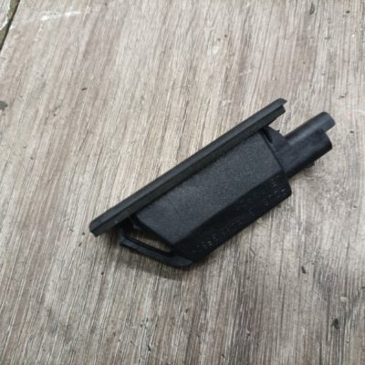 Фонарь подсветки номера Peugeot 208 2012 EB2(HMZ) хетчбэк 3дв., Задн. - изображение 3
