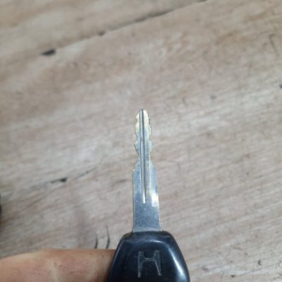 Замок зажигания Honda Civic 2001 D14A8 хетчбэк 5дв. - изображение 3