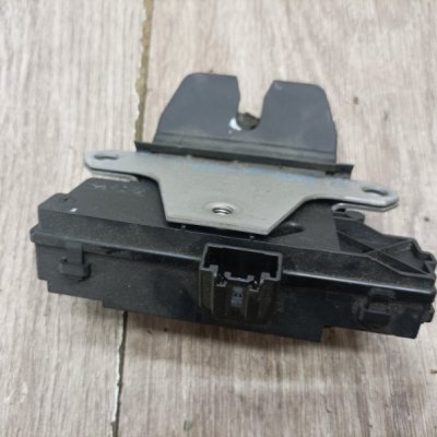 Замок крышки багажника Ford C-MAX 2006 минивэн AODB Задн. - изображение 7