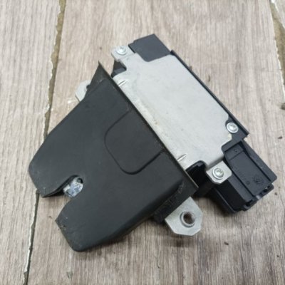 Замок крышки багажника Ford C-MAX 2006 минивэн AODB Задн. - изображение 3
