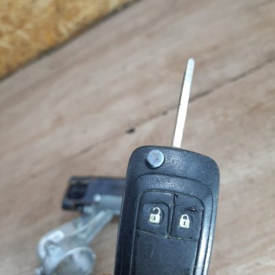 Замок зажигания Opel Astra J 2013 A16XER 1.6 хетчбэк 5дв. - изображение 4