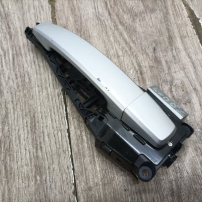 Ручка двери внешняя Opel Astra J 2011 хетчбэк 5-ти дв. Z16XER Задн. Лев. - изображение 3