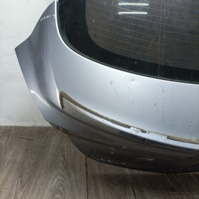 Дверь багажника Opel Insignia 2009 A18XER хетчбэк 5-ти дв., Задн. - изображение 2
