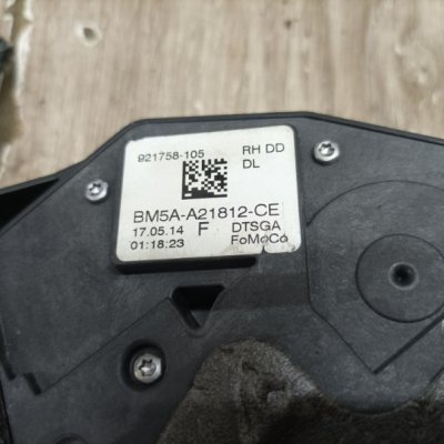 Замок двери Ford Focus 3 2014 хетчбэк 5-ти дв. M1DA Перед. Прав. - изображение 6