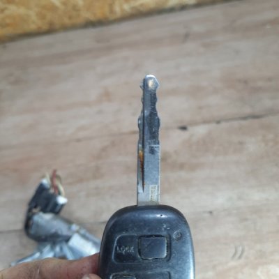 Замок зажигания Toyota Yaris 2004 хетчбэк 3дв. 2SZ-FE - изображение 8