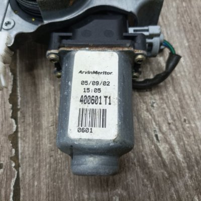 Стеклоподъемник Nissan Primera 2002 хетчбэк 5-ти дв. QR20DE Задн. Лев. - изображение 3
