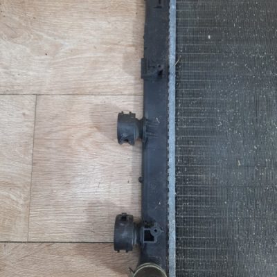 Радиатор ДВС Peugeot 207 2007 KFU(ET3J4) хетчбэк 5дв. - изображение 2