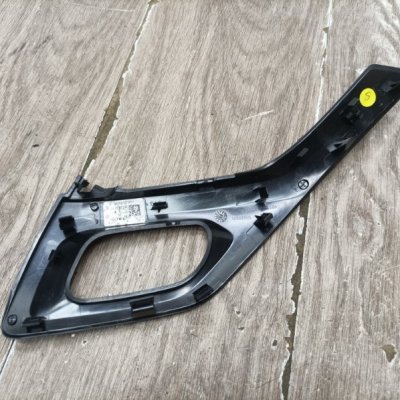 Накладка на дверь Peugeot 208 2012 хетчбэк 3дв. EB2(HMZ) Перед. Прав. - изображение 6