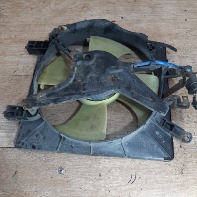 Вентилятор радиатора Honda Civic 2001 D14A8 хетчбэк 5дв. - изображение 5