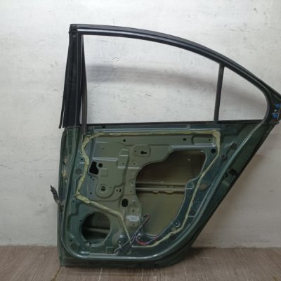 Дверь Nissan Primera 2002 седан QR20DE Задн. Прав. - изображение 2