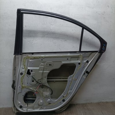 Дверь Nissan Primera 2002 седан QG18DE Задн. Прав. - изображение 10