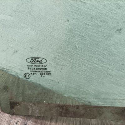 Стекло Ford C-MAX 2006 минивэн Задн. Лев. - изображение 3