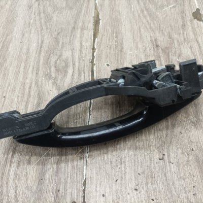 Ручка двери внешняя Ford Focus 3 2014 хетчбэк 5-ти дв. M1DA Задн. Прав. - изображение 5