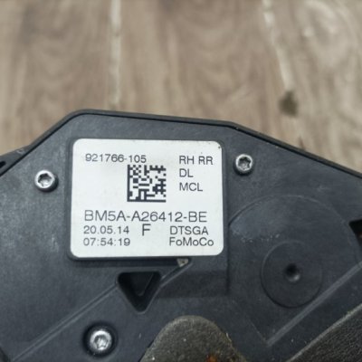 Замок двери Ford Focus 3 2014 хетчбэк 5-ти дв. M1DA Задн. Прав. - изображение 5