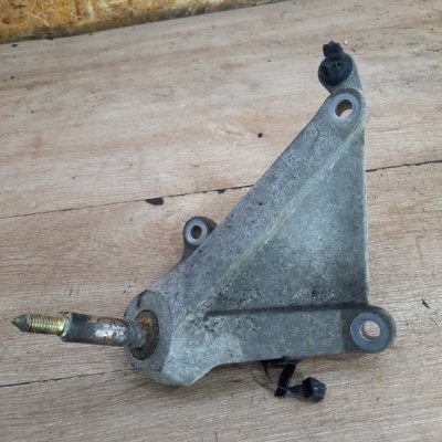 Кронштейн МКПП Nissan Micra 2006 хетчбэк 3дв. CR14DE - изображение 2