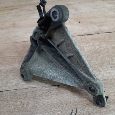 Кронштейн МКПП Nissan Micra 2006 хетчбэк 3дв. CR14DE - изображение 6