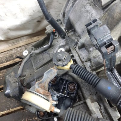 МКПП Nissan Micra 2006 хетчбэк 3дв. CR14DE - изображение 15