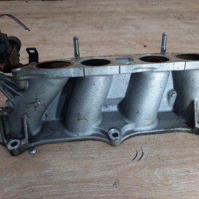 Коллектор впускной Honda Stream 2004 минивен K20A1 - изображение 8