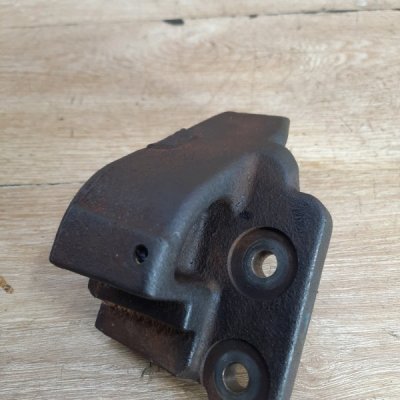 Кронштейн двигателя Nissan Micra 2006 хетчбэк 3дв. CR14DE - изображение 3