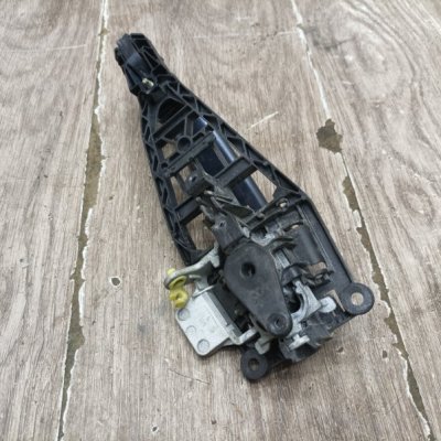 Ручка двери внешняя Opel Corsa D 2008 5дв хечбек Перед. Лев. - изображение 2