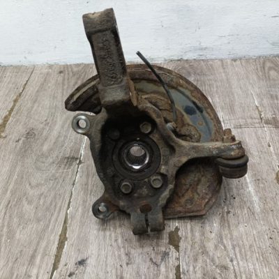 Поворотный кулак Nissan Qashqai 2007, Перед., Прав. - изображение 2