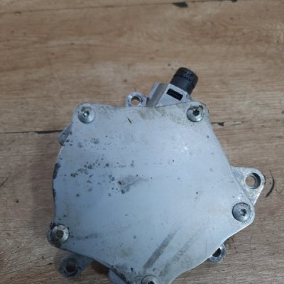 Вакуммный нассос Audi A3 2005 хетчбэк 3дв. AXX - изображение 4