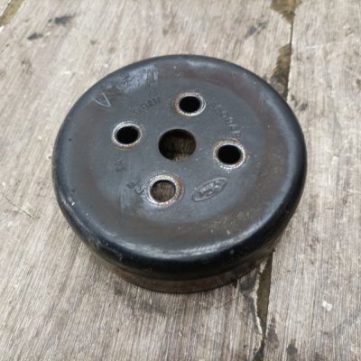 Шкив помпы Ford Focus 1 FYDB - изображение 2
