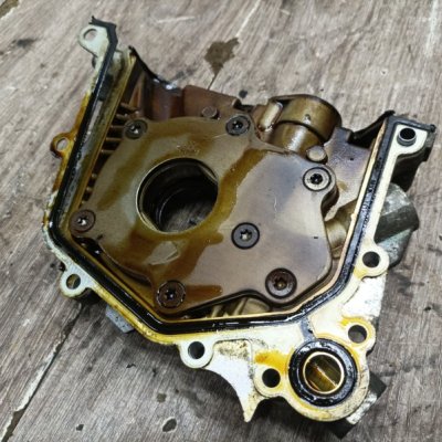 Масляный насос Ford Focus 1 FYDB - изображение 4