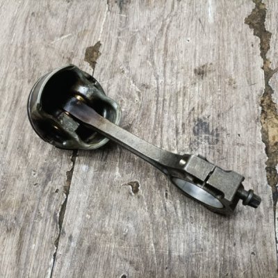 Поршень Ford Focus 1 FYDB - изображение 4