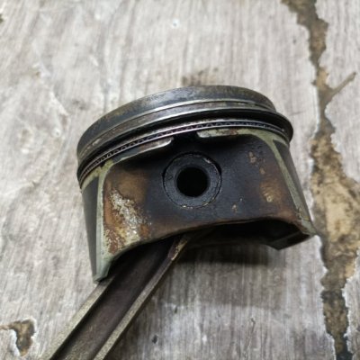 Поршень Ford Focus 1 FYDB - изображение 2