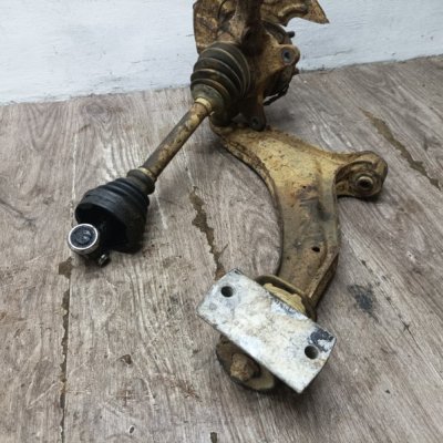 Поворотный кулак Land Rover Freelander 2005 внедорожник Перед. Лев. - изображение 3
