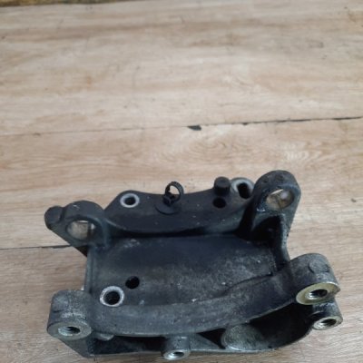 Кронштейн генератора Peugeot 207 2007 хетчбэк 5дв. KFU(ET3J4) - изображение 8
