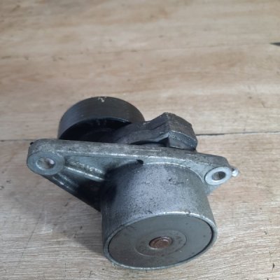 Ролик натяжной Volvo V70 2003 B5244S - изображение 4