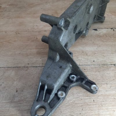 Кронштейн генератора Volvo V70 2003 B5244S - изображение 3