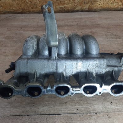 Коллектор впускной Volvo V70 2003 B5244S - изображение 2